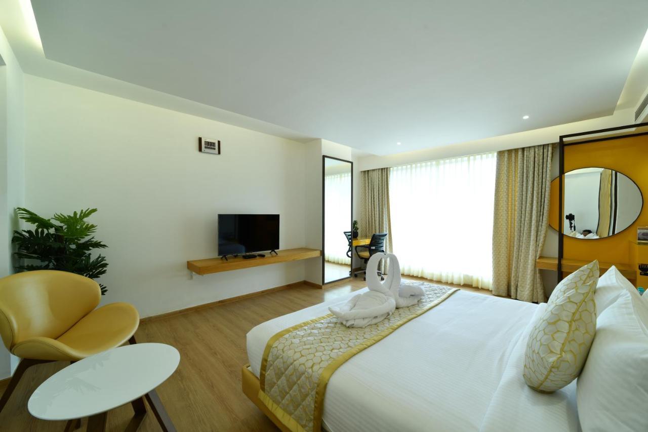 The President Hotel, Kumarapark Bangalore Luaran gambar